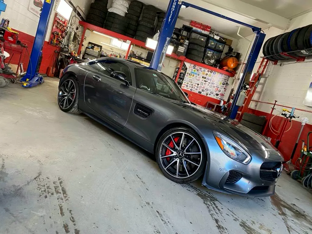 Mercedes-AMG GT dans notre garage