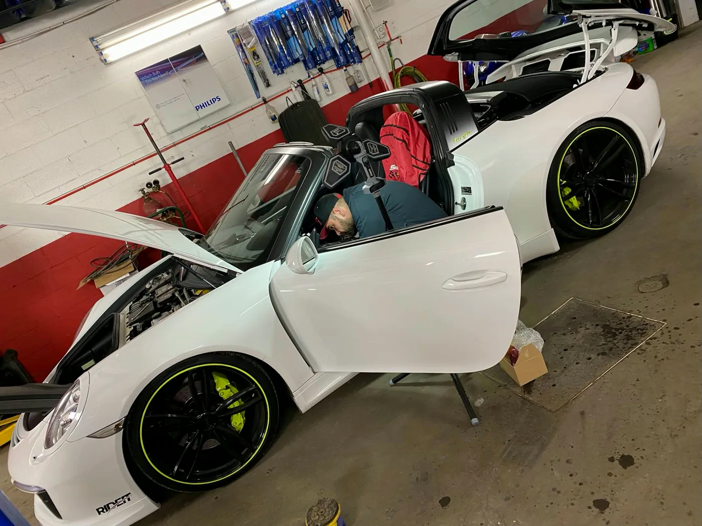 Porsche 911 dans notre garage